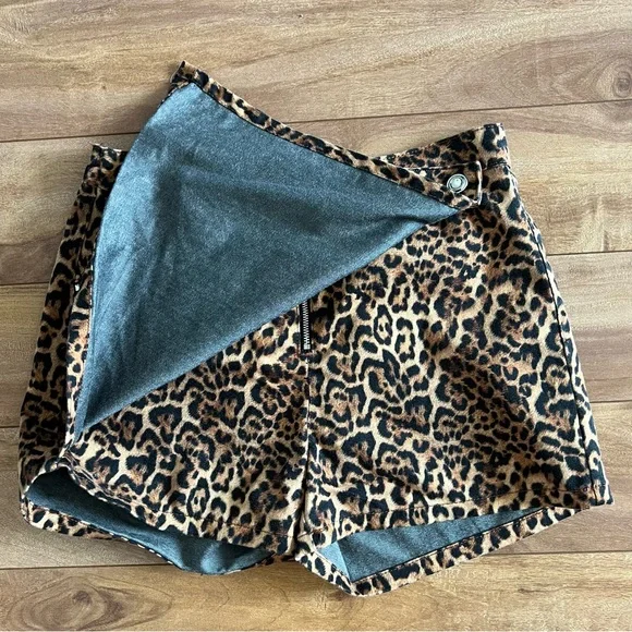 Zara Leopard Print Wrap Skort - Picture 5 of 14